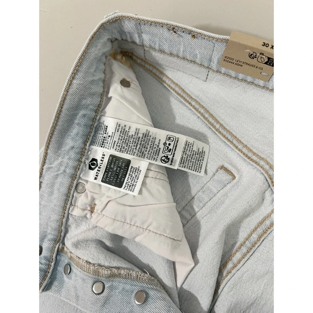 Levis brand levi